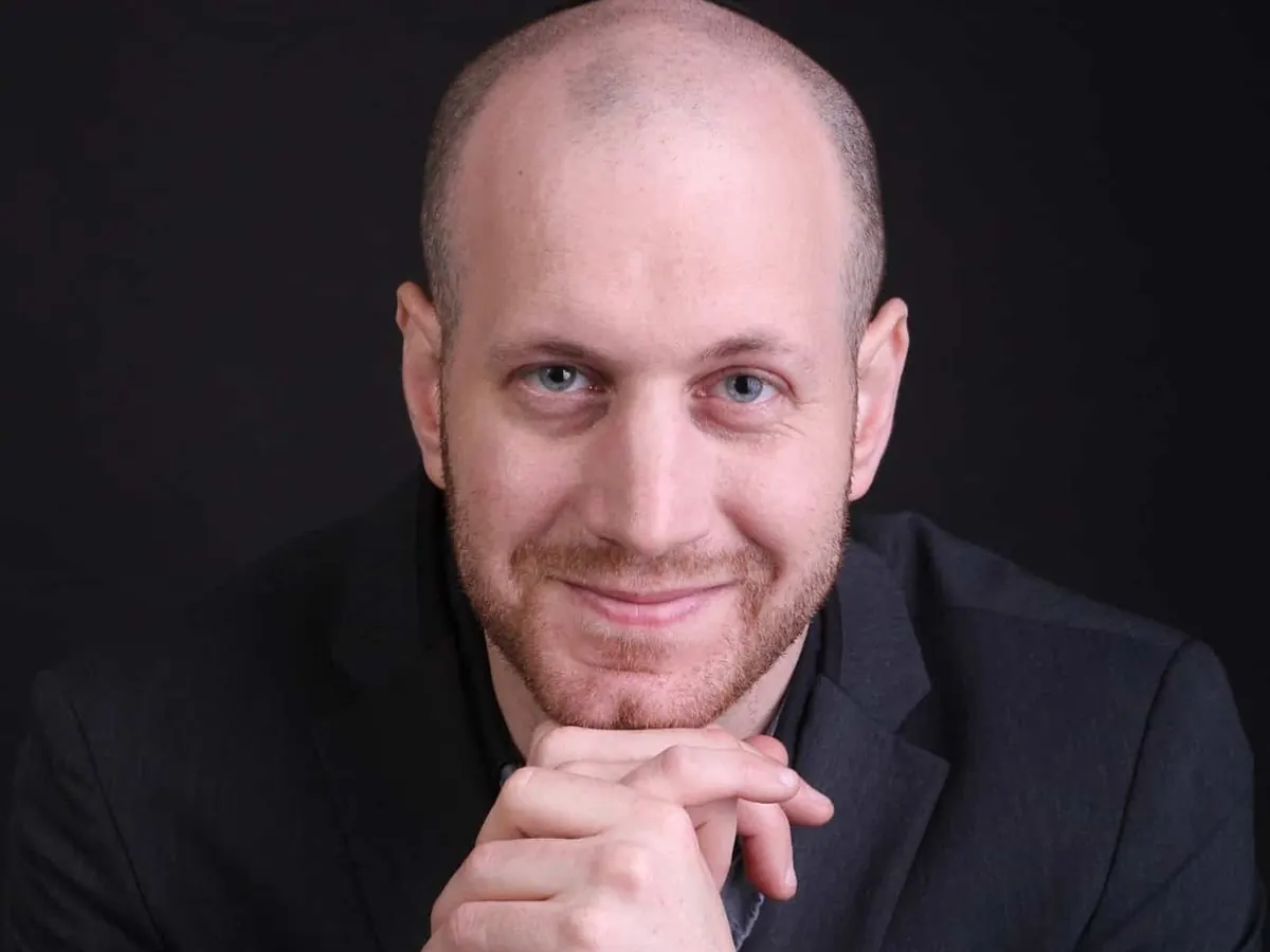 אלי אלתר — אמן חושים לאירועים